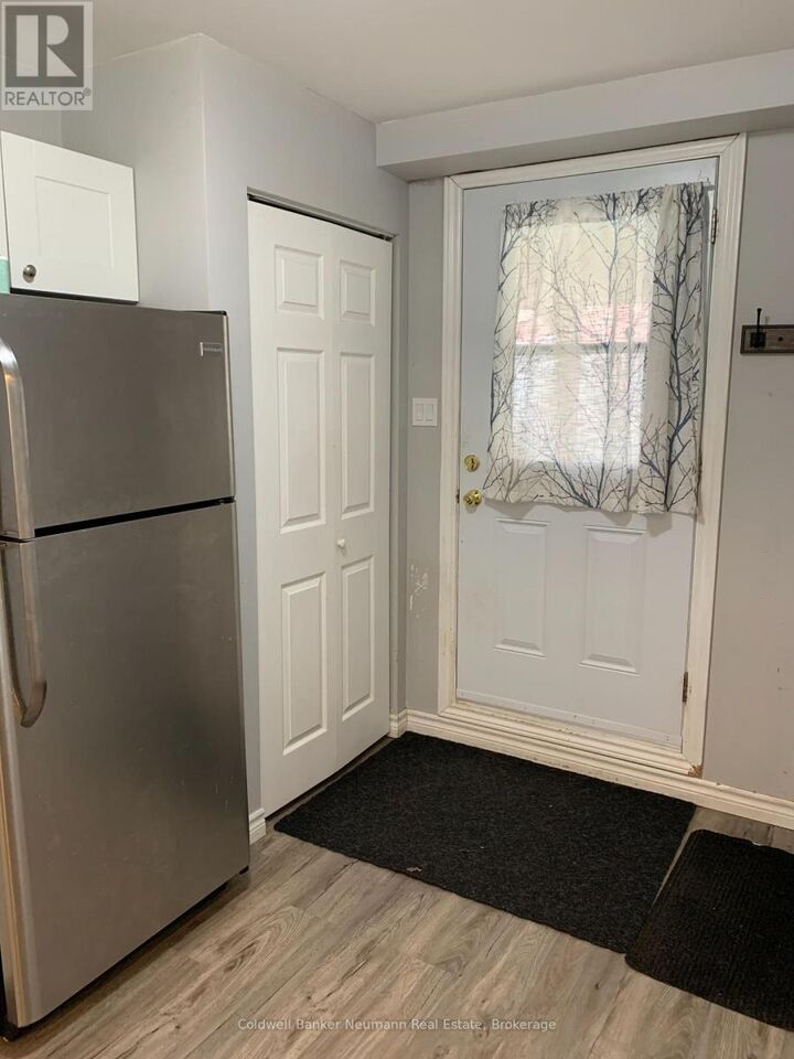 Property Photo:  10 Watt Street Lower  ON N1E 6W9 