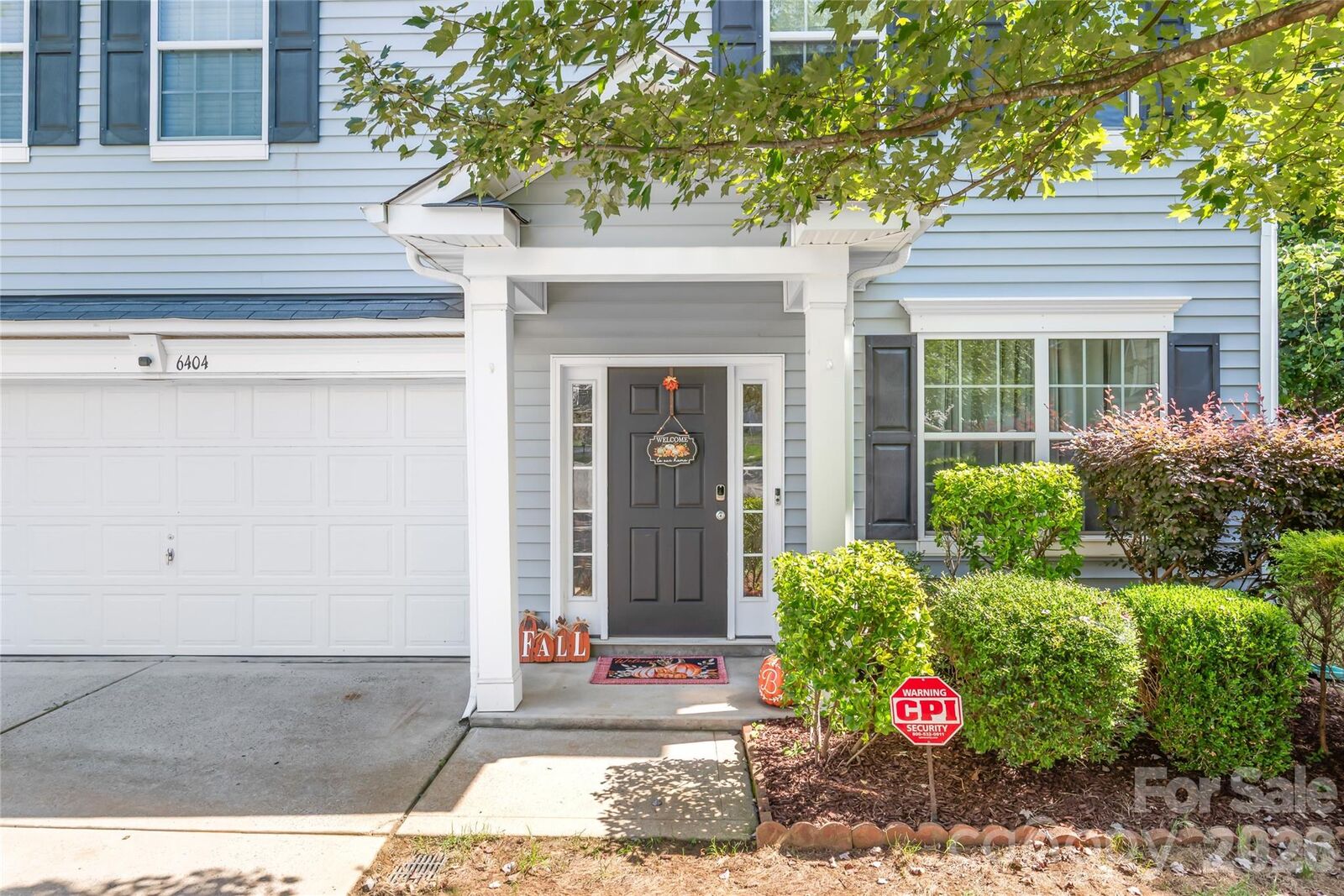 Property Photo:  6404 Lanzerac Manor Drive  NC 28269 
