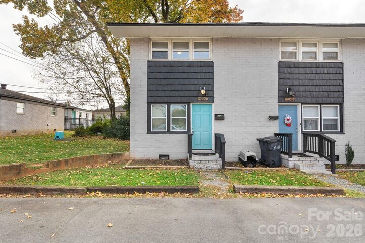 Property Photo: 2301-2407 Julia Avenue NC 28206