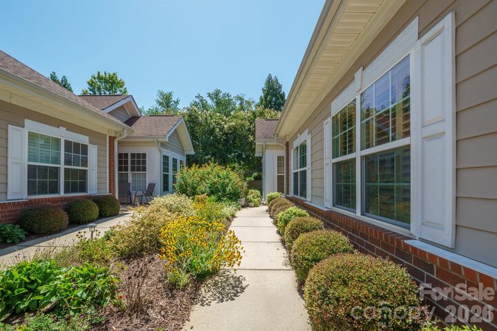 Property Photo:  3221 Abbey Walk Lane  NC 28105 