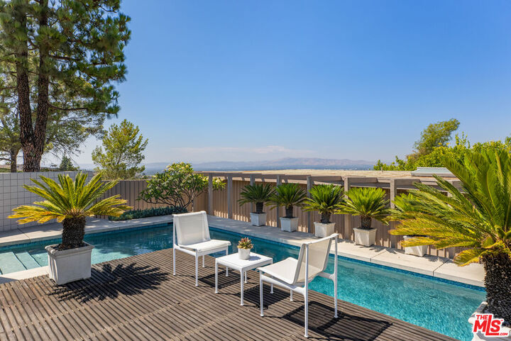 Property Photo:  3346 Beverly Ranch Rd  CA 90210 
