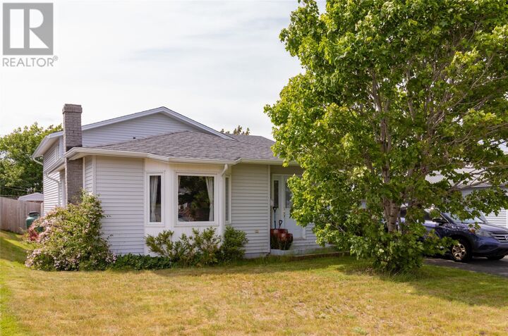 2 Benson Place — photo 1
