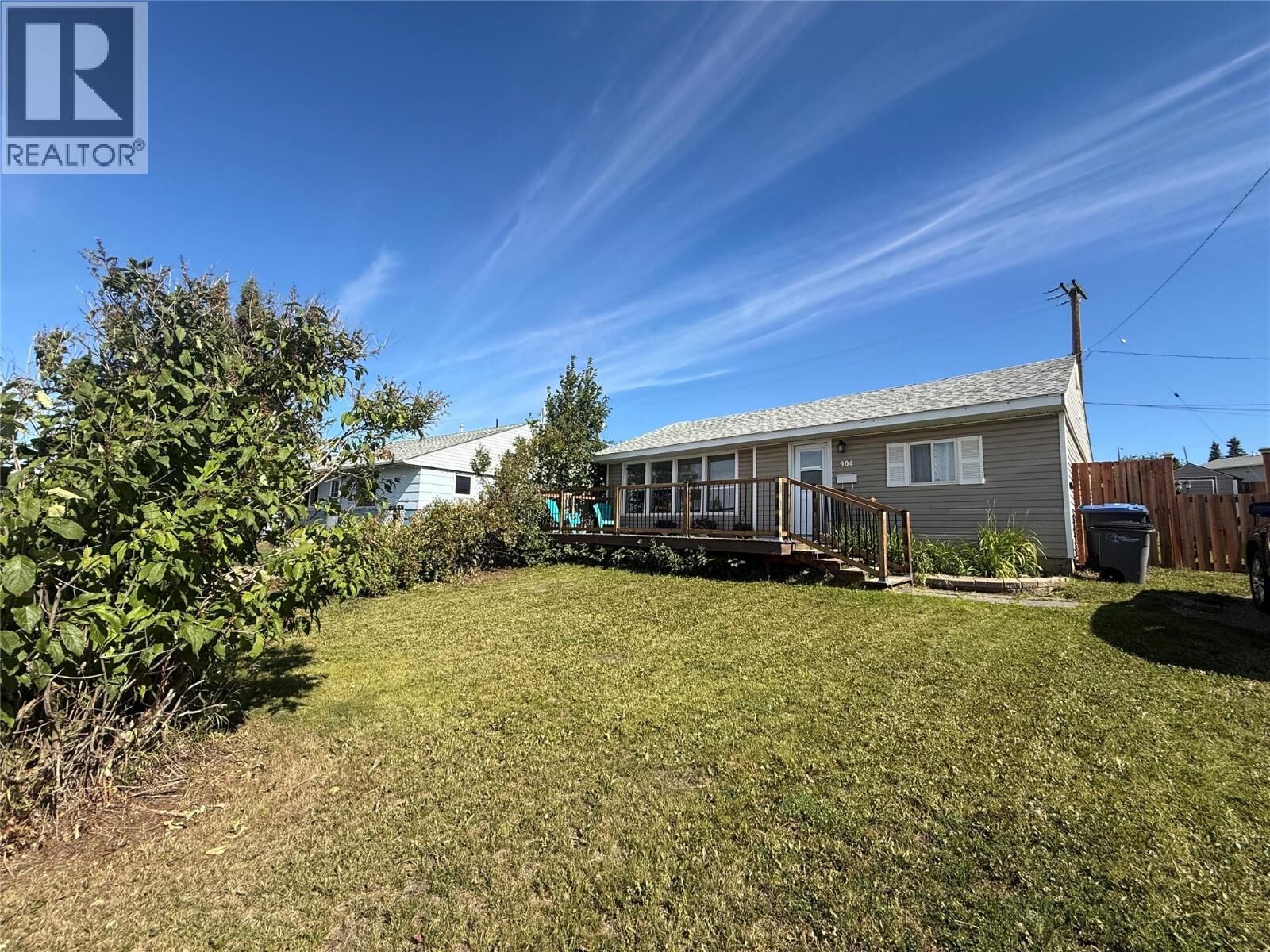Property Photo: 904 Cornwall Crescent BC V1G 1N9