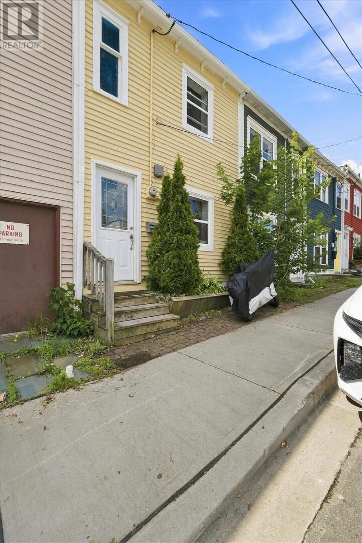 Property Photo:  69 Kings Road  NL A1C 3P7 