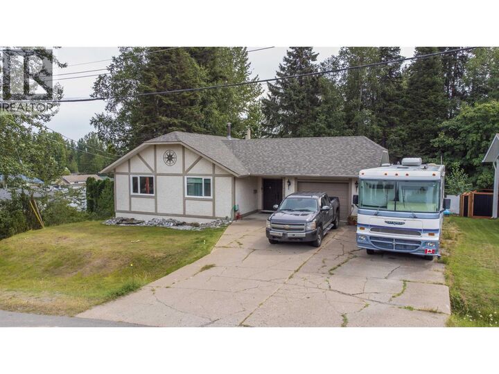 Property Photo:  3018 Glade Road  BC V2K 4C3 