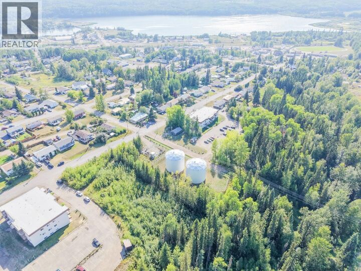 Property Photo:  375 5th Avenue  BC V0J 1E0 