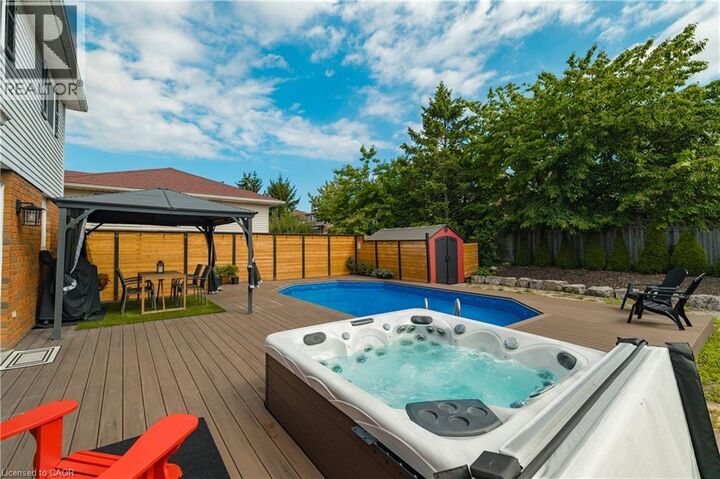 Property Photo:  22 Driftwood Drive  ON N2N 3A2 