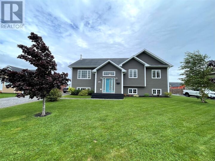 36 McCarthy Street — photo 1