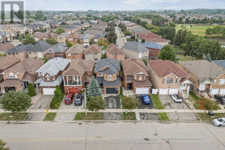 Property Photo: 332 St Joan Of Arc Avenue ON L6A 3N1