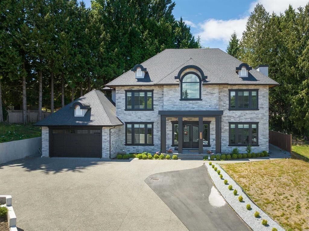 Property Photo: 14120 Sunridge Place BC V3W 6B1