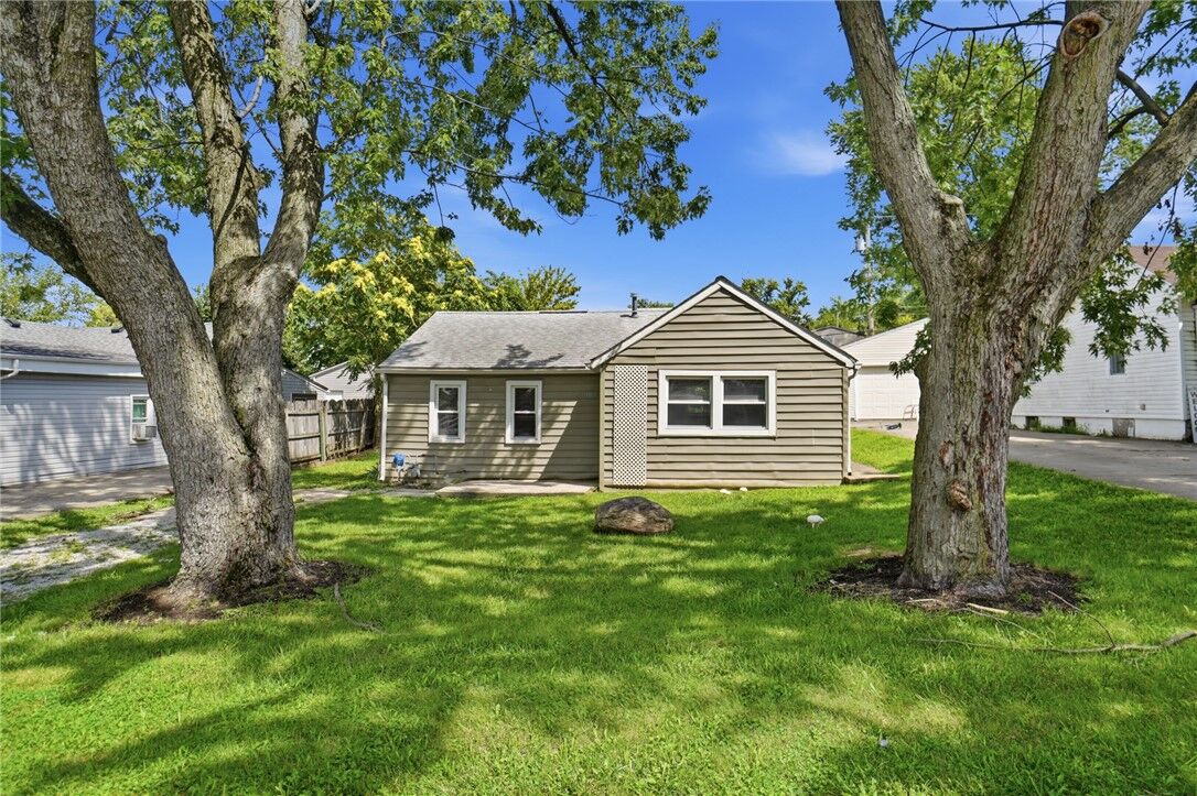 Property Photo:  1864 Montgomery Avenue  OH 45324 