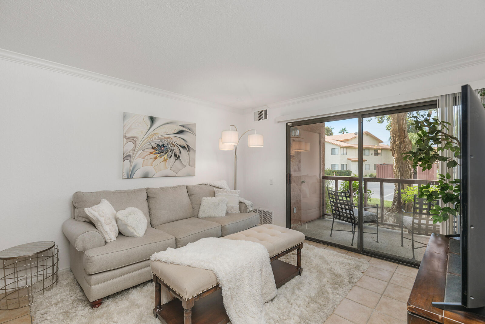 Property Photo: 78650 Avenue 42 1403 CA 92203