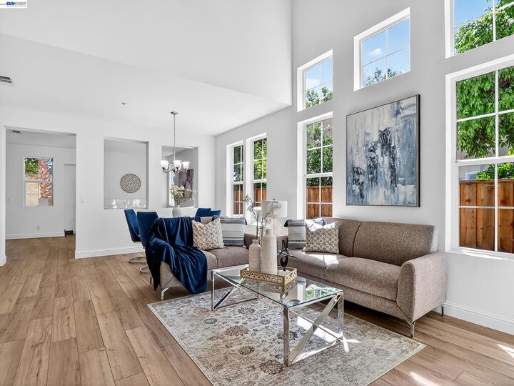 Property Photo:  34905 Limestone Ct  CA 94587 