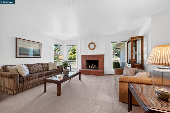 Property Photo:  729 Century Way  CA 94526 
