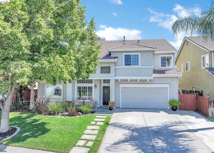 Property Photo:  1372 Fruitwood Way  CA 95376 
