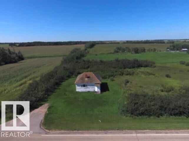 Property Photo:  57302 Lily Lake Road  AB T0G 1L2 