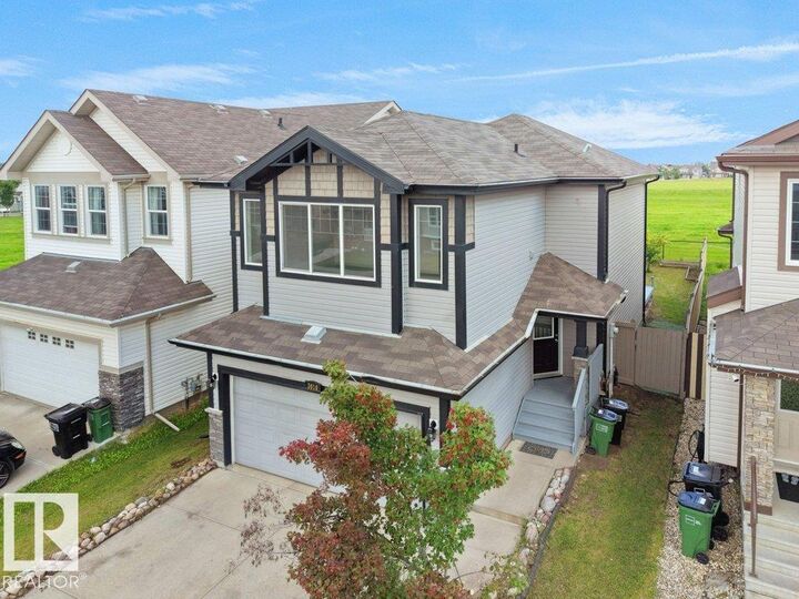 Property Photo:  3010 17A Ave NW  AB T6T 0R8 