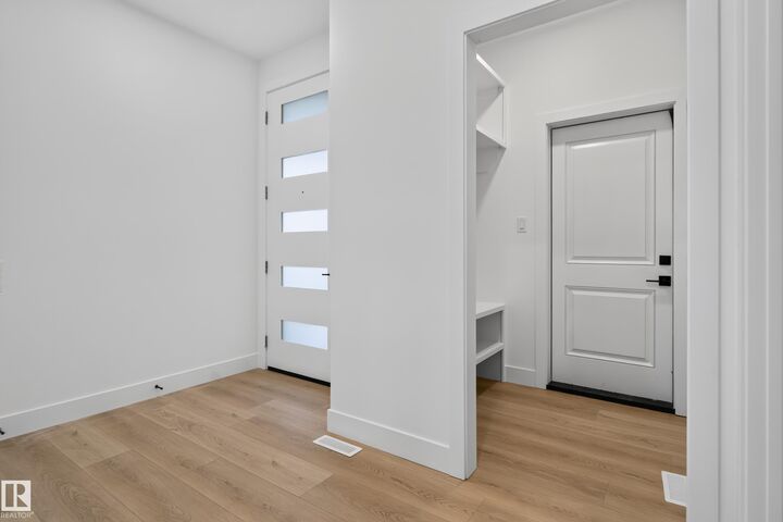 Property Photo: 182 Elliott Wynd AB T8L 1V1