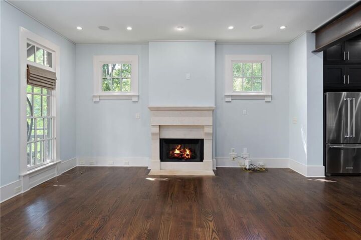 Property Photo:  890 Glenwood Park Drive SE  GA 30316 