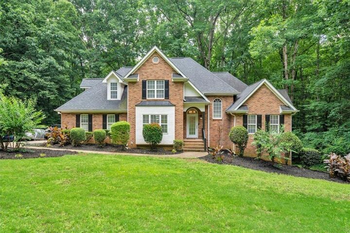 Property Photo: 75 Paradise Court GA 30252