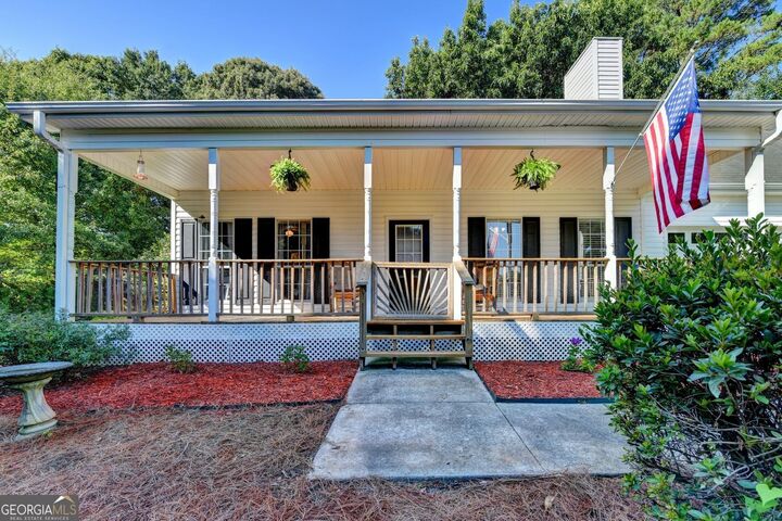 Property Photo:  85 Cypress Place  GA 30680 