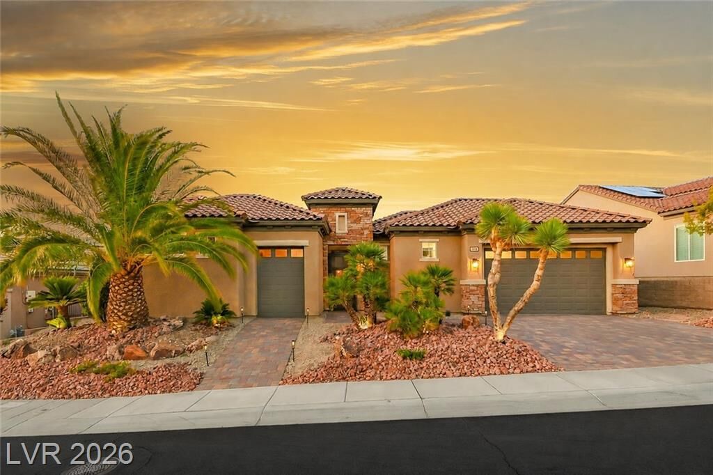 Property Photo:  2948 Foxtail Creek Avenue  NV 89052 