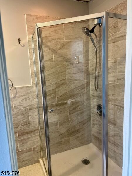 Property Photo:  550 River St 2  NJ 07524 