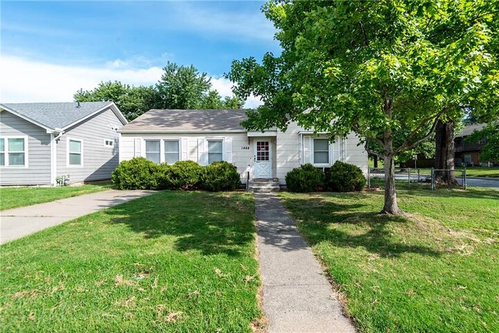 Property Photo:  1444 E 24th Avenue  MO 64116 