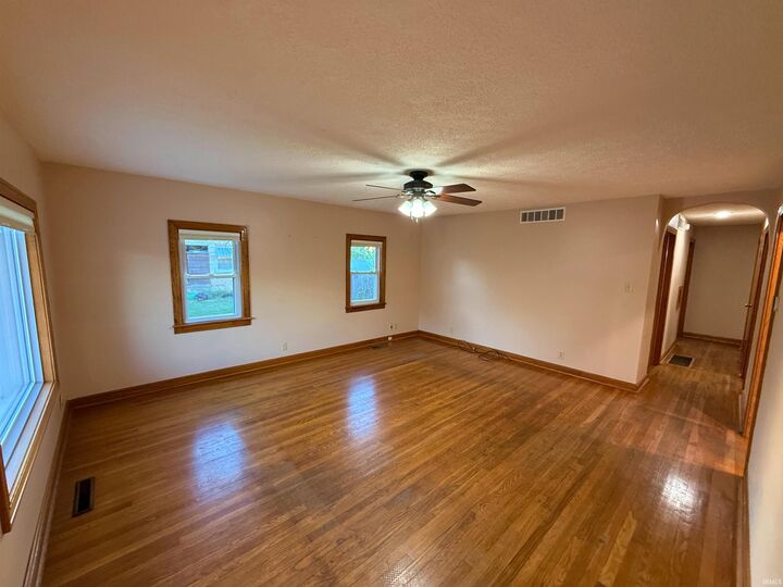 Property Photo:  202 Dewey Avenue  IN 47501 