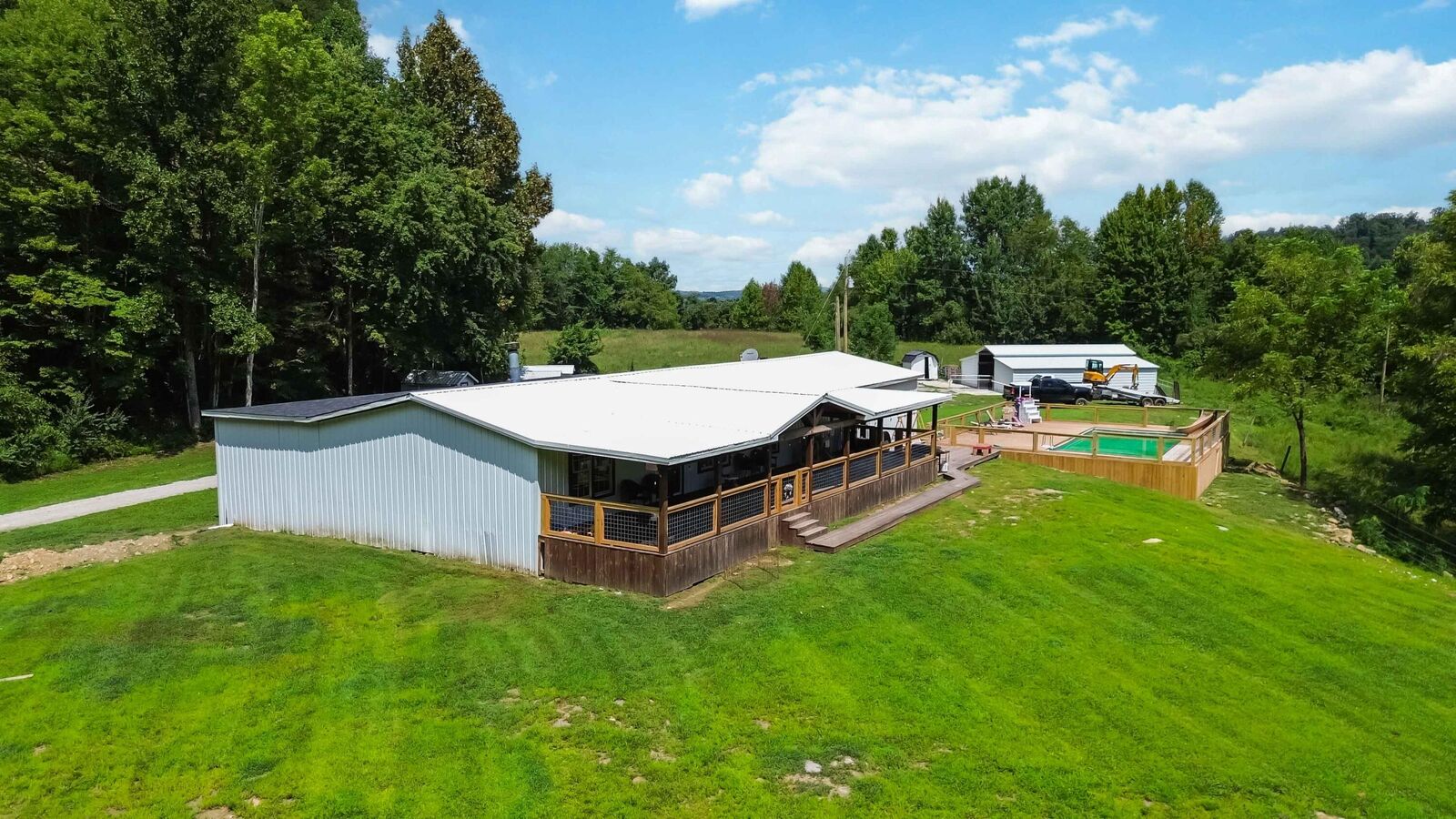 Property Photo: 155 McFadden Cemetery Road KY 40744