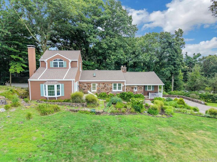 Property Photo:  24 Westerly Lane  NY 10594 