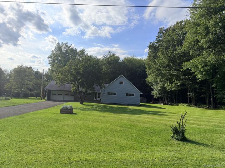 Property Photo:  412 Brown Road  NY 12428 
