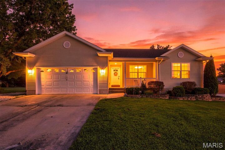 Property Photo: 1408 Redwood Drive MO 63077