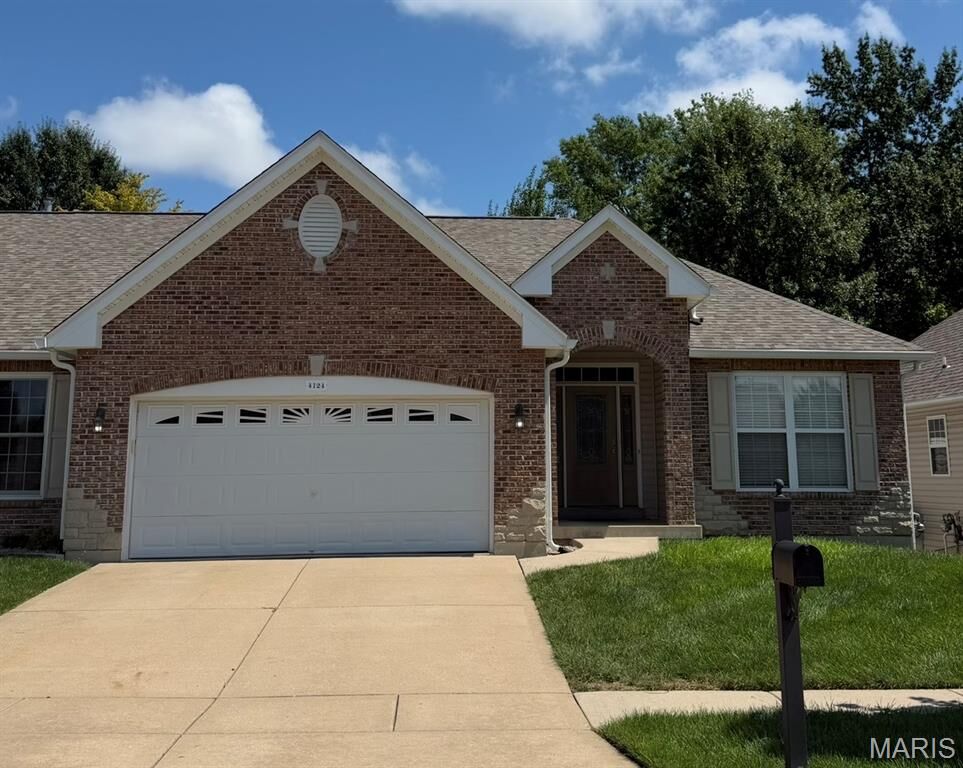 Property Photo:  4124 Shepherds Hill Circle  MO 63304 