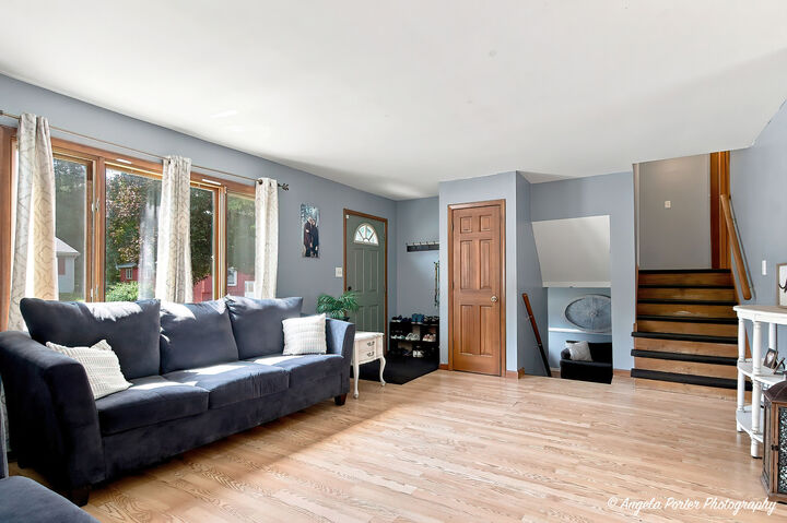 Property Photo:  1106 Quincy Avenue  IL 60051 