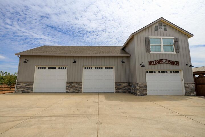 Property Photo: 500 S Vincent Road CA 95380