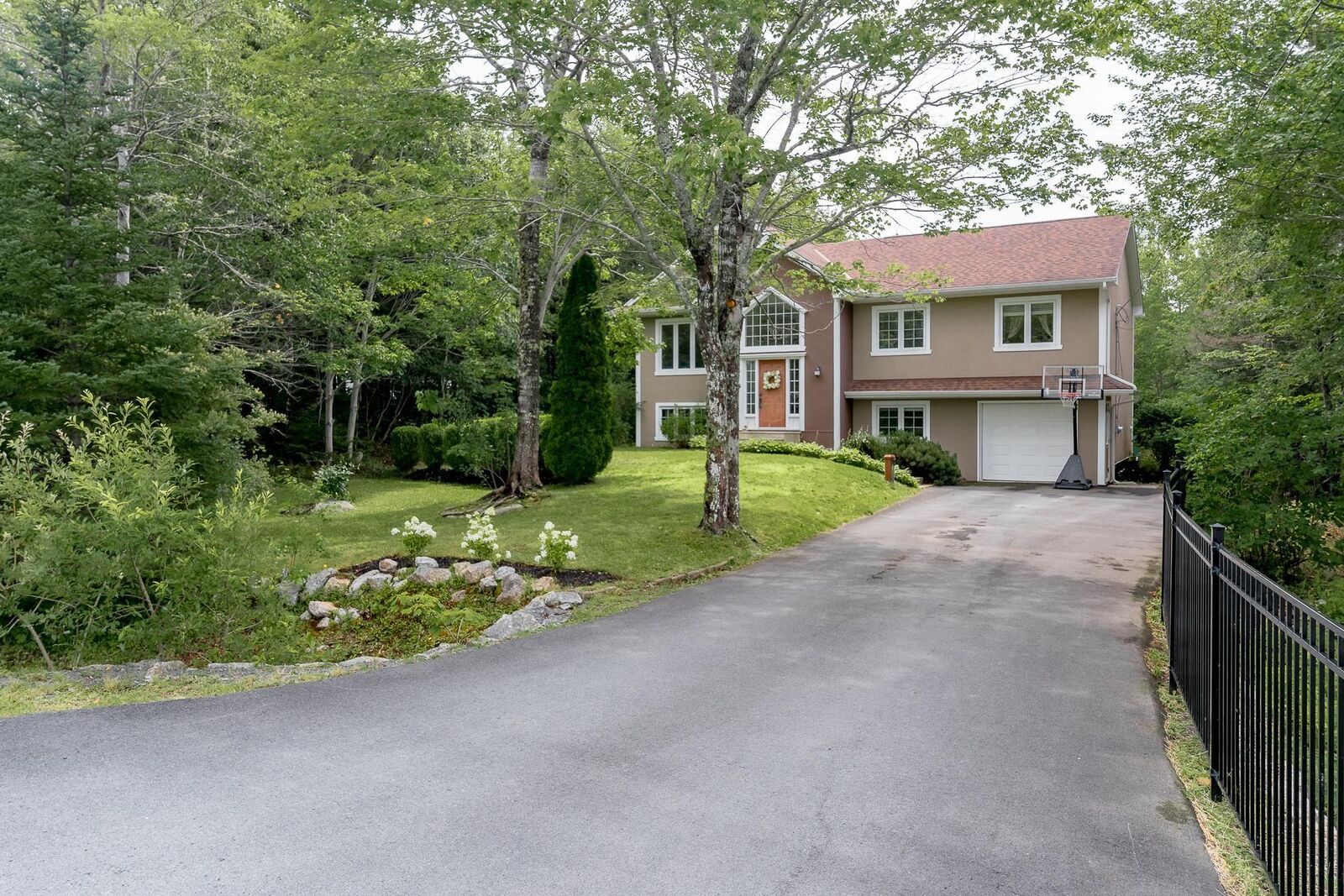 Property Photo:  319 Buckingham Drive  NS B3Z 1M4 