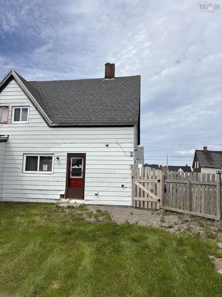 Property Photo:  5 International Street  NS B1A 3P8 