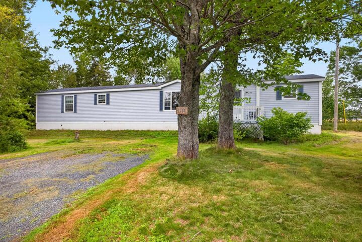 Property Photo: 1050 Waddens Court NS B0K 2A0
