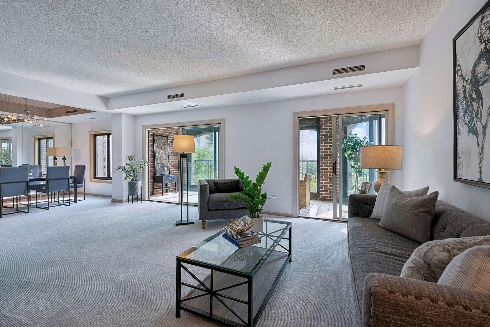 Property Photo: 1235 Yale Place 709 MN 55403