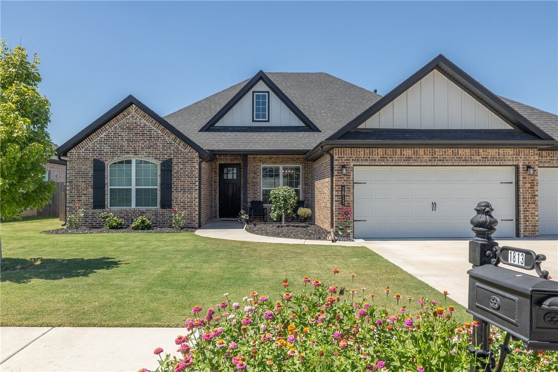 Property Photo:  1813 Bergman Road  AR 72751 
