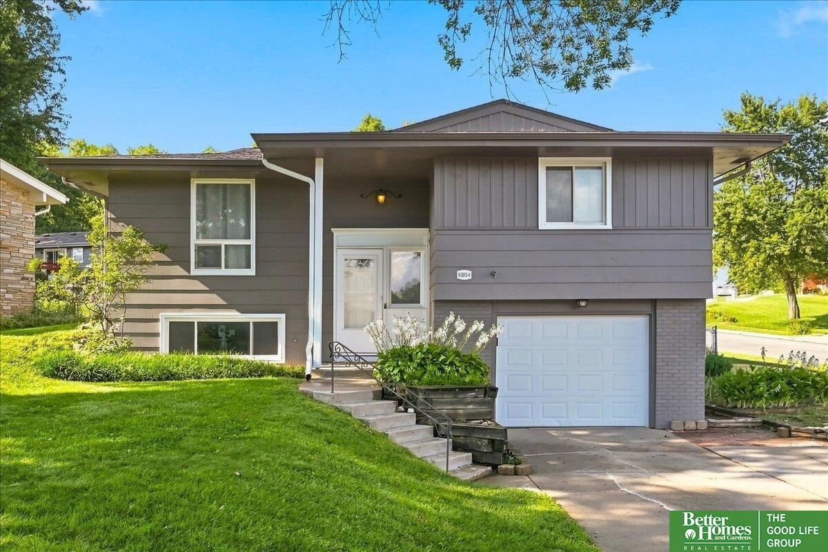 Property Photo:  9804 Ruggles Street  NE 68134 