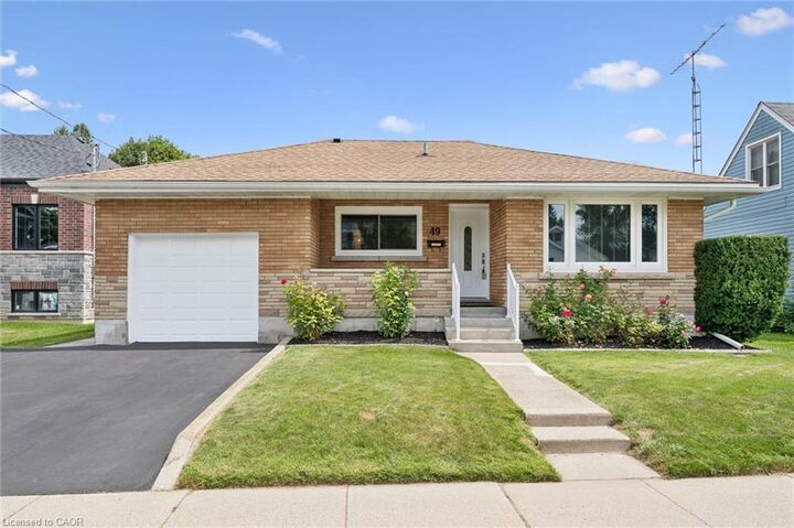 Property Photo:  49 East Street  ON N1R 4P2 