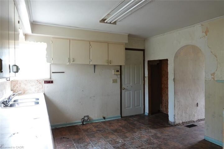 Property Photo: 2490 St Anns Road ON L0R 1Y0