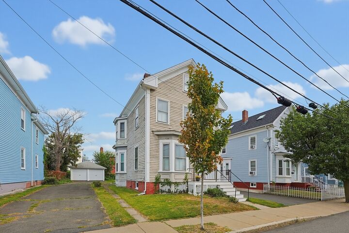 Property Photo: 34 Liberty Street MA 02149
