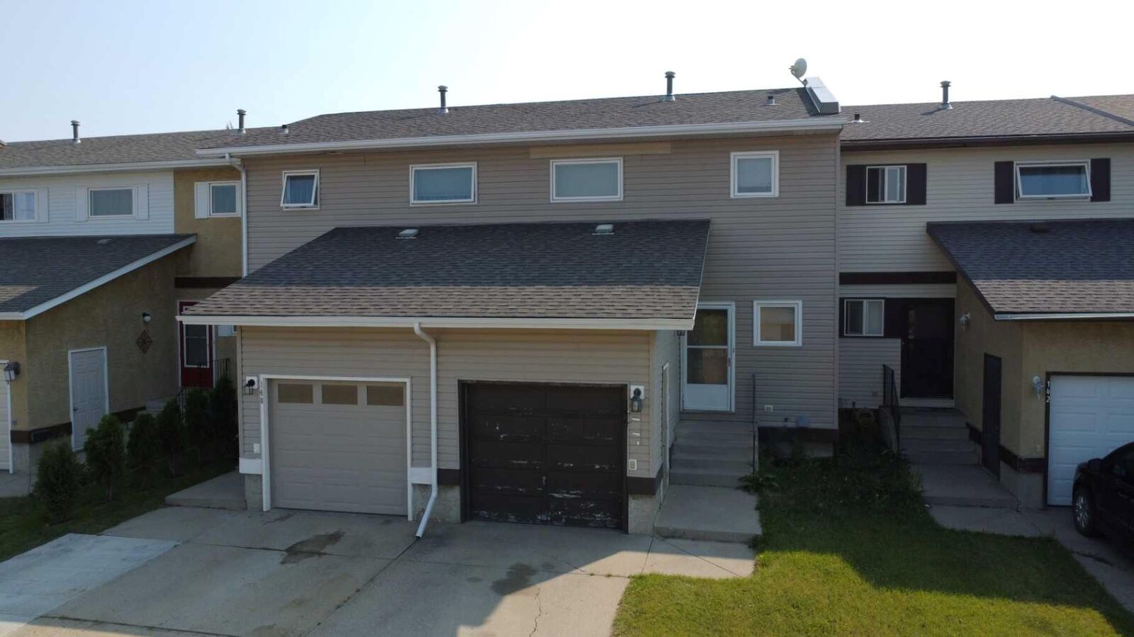 Property Photo:  144 Winkler Drive  AB T0J 1P0 