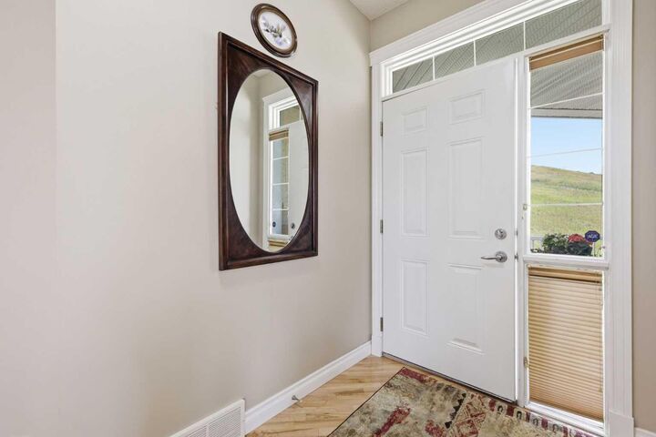 Property Photo: 1000 Glenhaven Way 112 AB T4C 1Y9