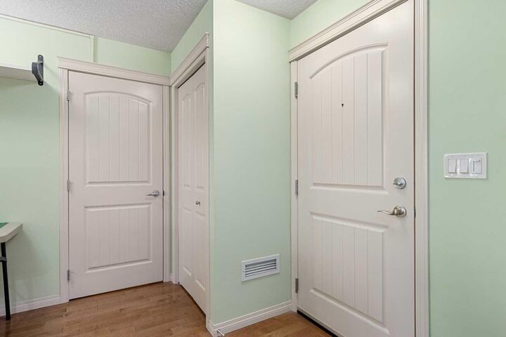Property Photo:  304 Cranberry Park SE 208  AB T3M 1W2 