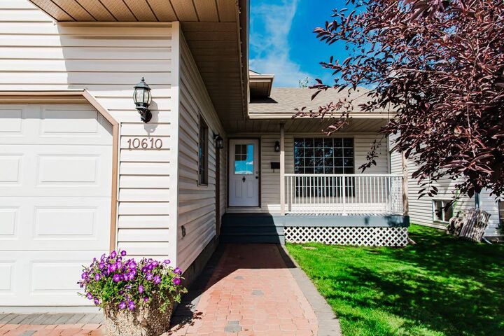 Property Photo:  10610 Michaelis Boulevard  AB T8W 2G9 