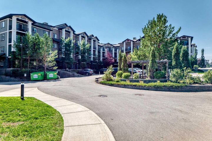 175 Panatella Hill NW 2401 — photo 1